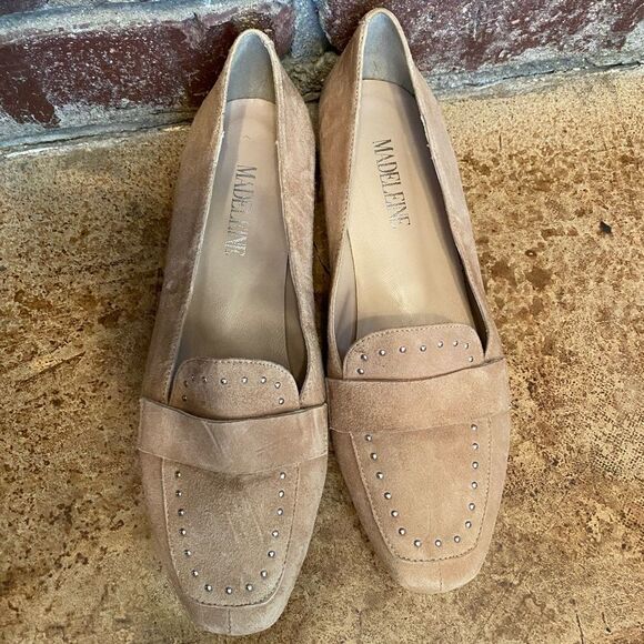 MADELINE‎ tan suede leather studded square toe flats - Picture 6 of 6